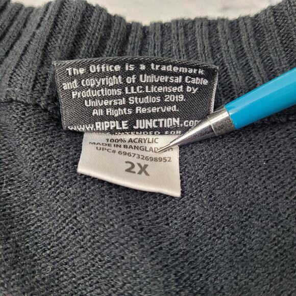 The Office Dwight Elf Fact Xmas is Here Ugly Christmas Sweater - Picture 7 of 7